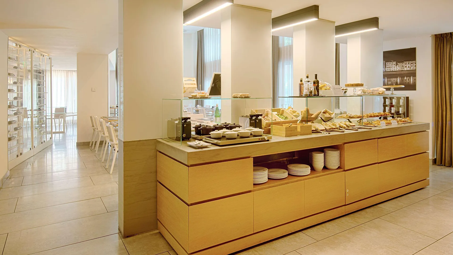 Nh Pisa Hotel 4*,