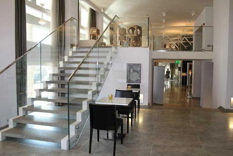 Nh Pisa Hotel 4*,